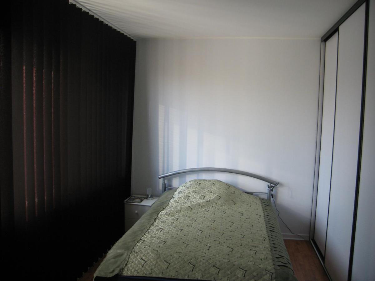 Ожидание7-40 Hotell Poznań Exteriör bild